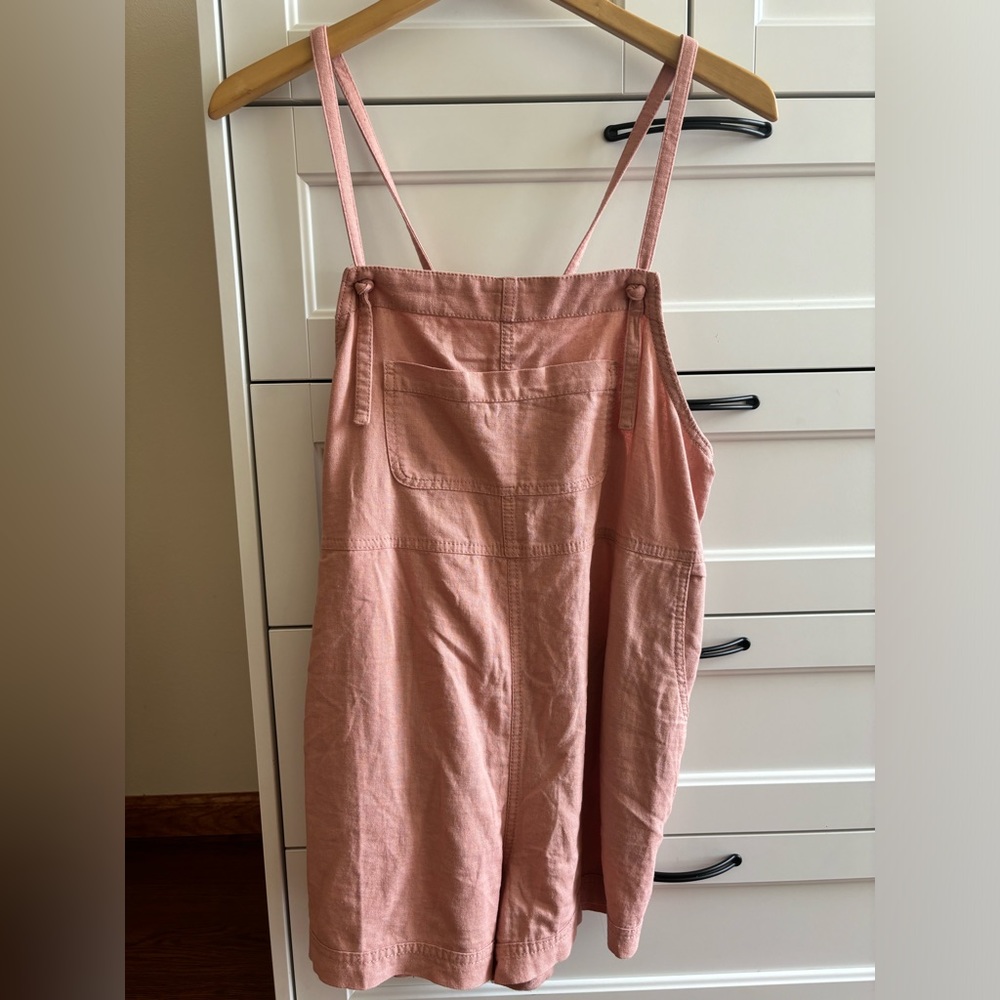 Old Navy Sleeveless Linen-Blend Utility Romper